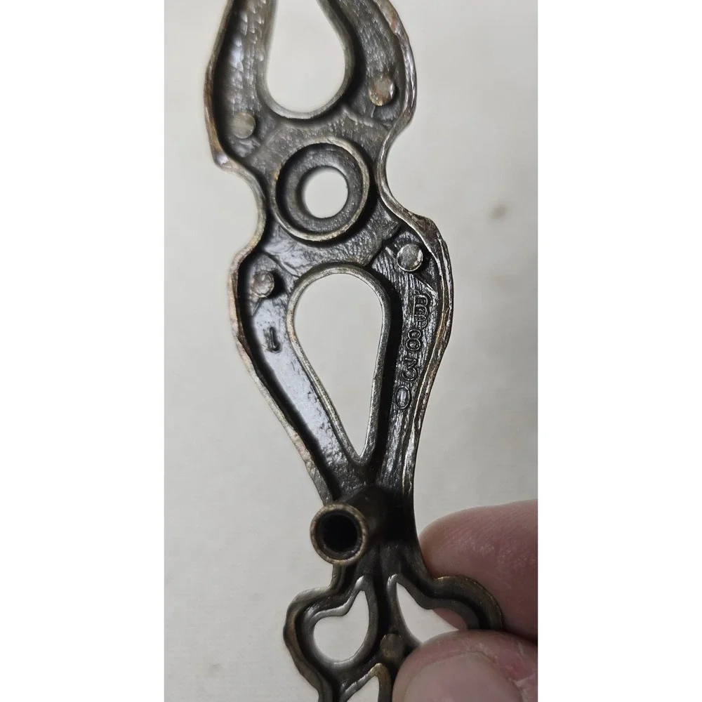 Lot Of 4 Furniture Brass‎ Plates Back Plate B834